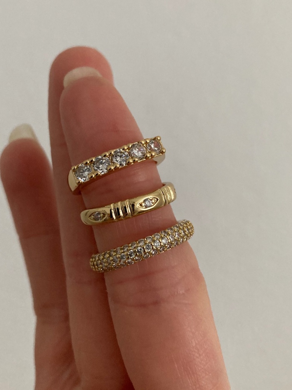 Vanessa Mooney SZ4 Ring SET Gold Stackable layering CZ gold dainty CZ Gold New 4